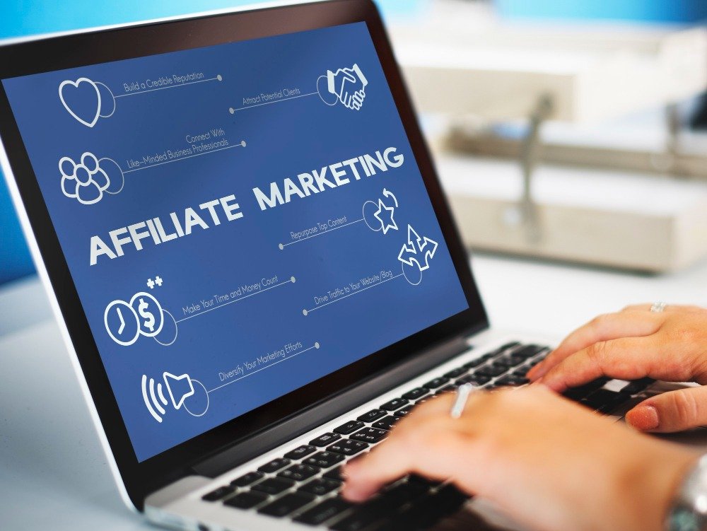 Read more about the article How to Earn from Affiliate Marketing in the UK and USA