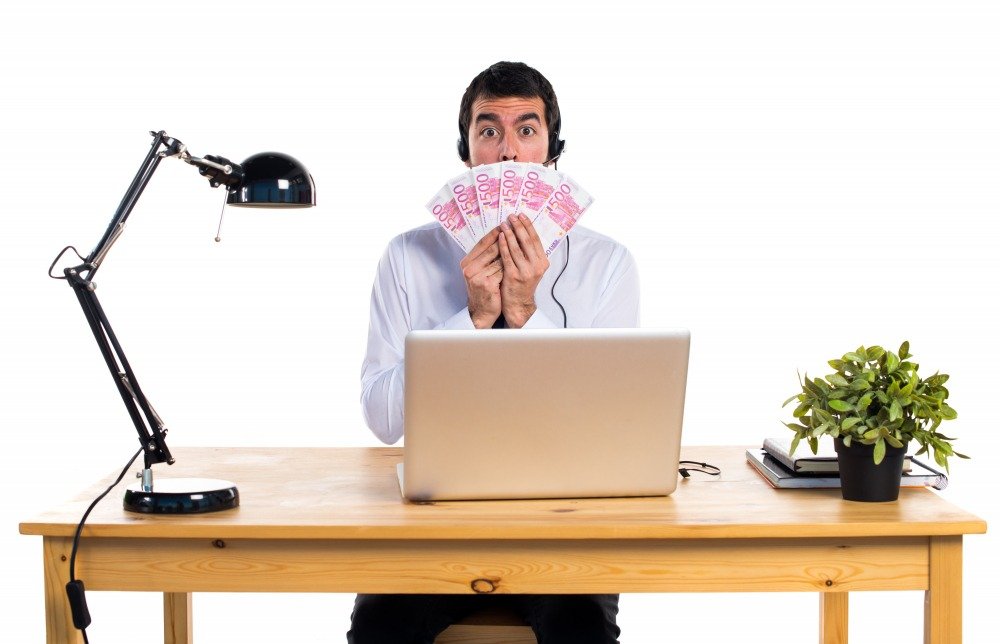 Can You Really Make Money on Fiverr or Upwork?