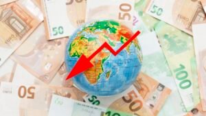 Read more about the article Global Inflation in 2025: What It Means for Everyday Consumers